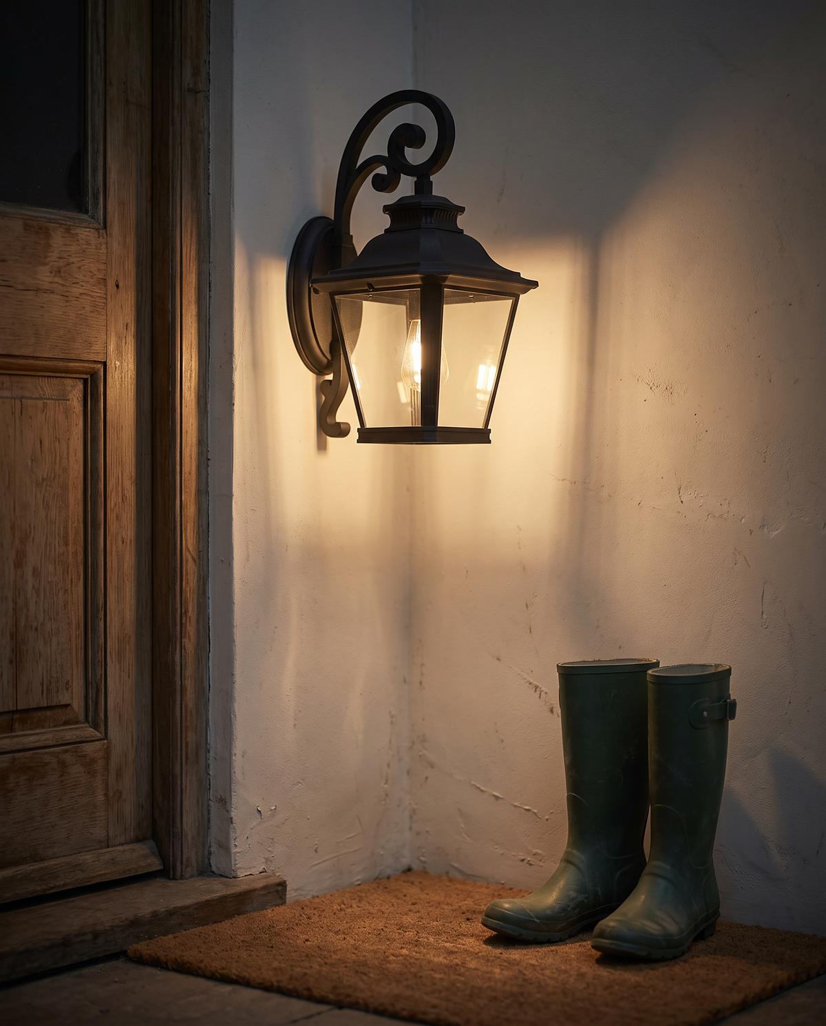 AVORA Outdoor Wall Lantern
